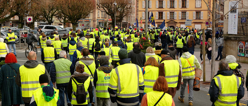 Gilets jaunes à la une